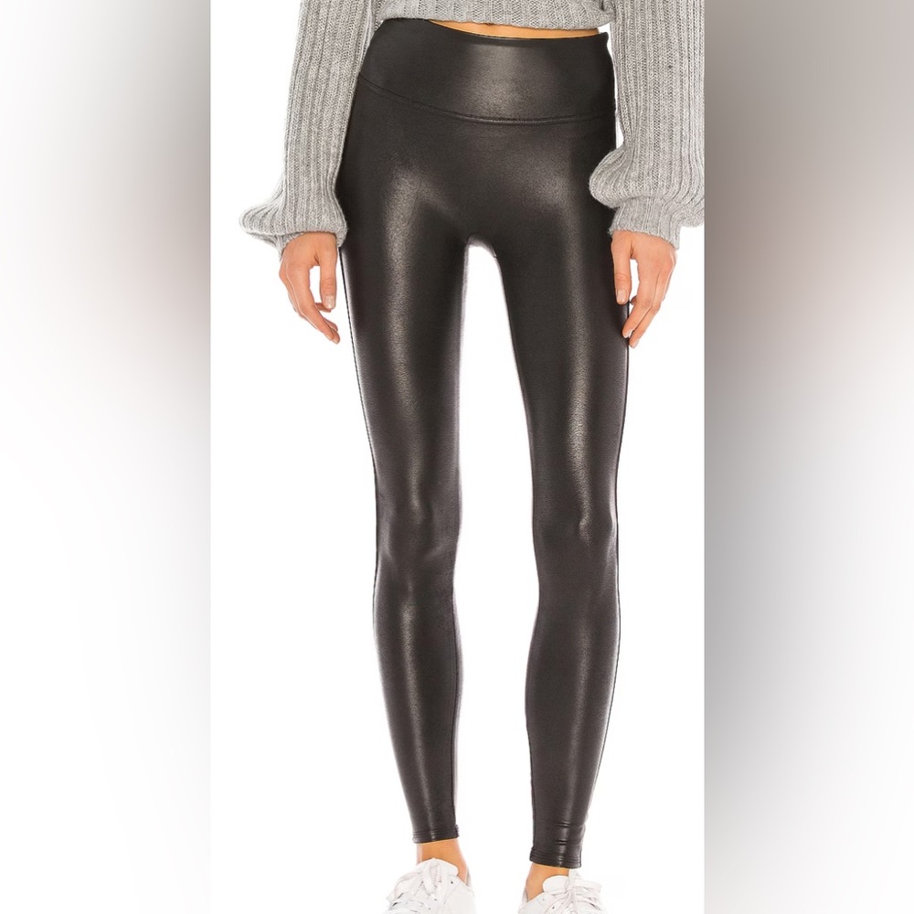 SPANX Petite Faux Leather Leggings in Black - Size: Small